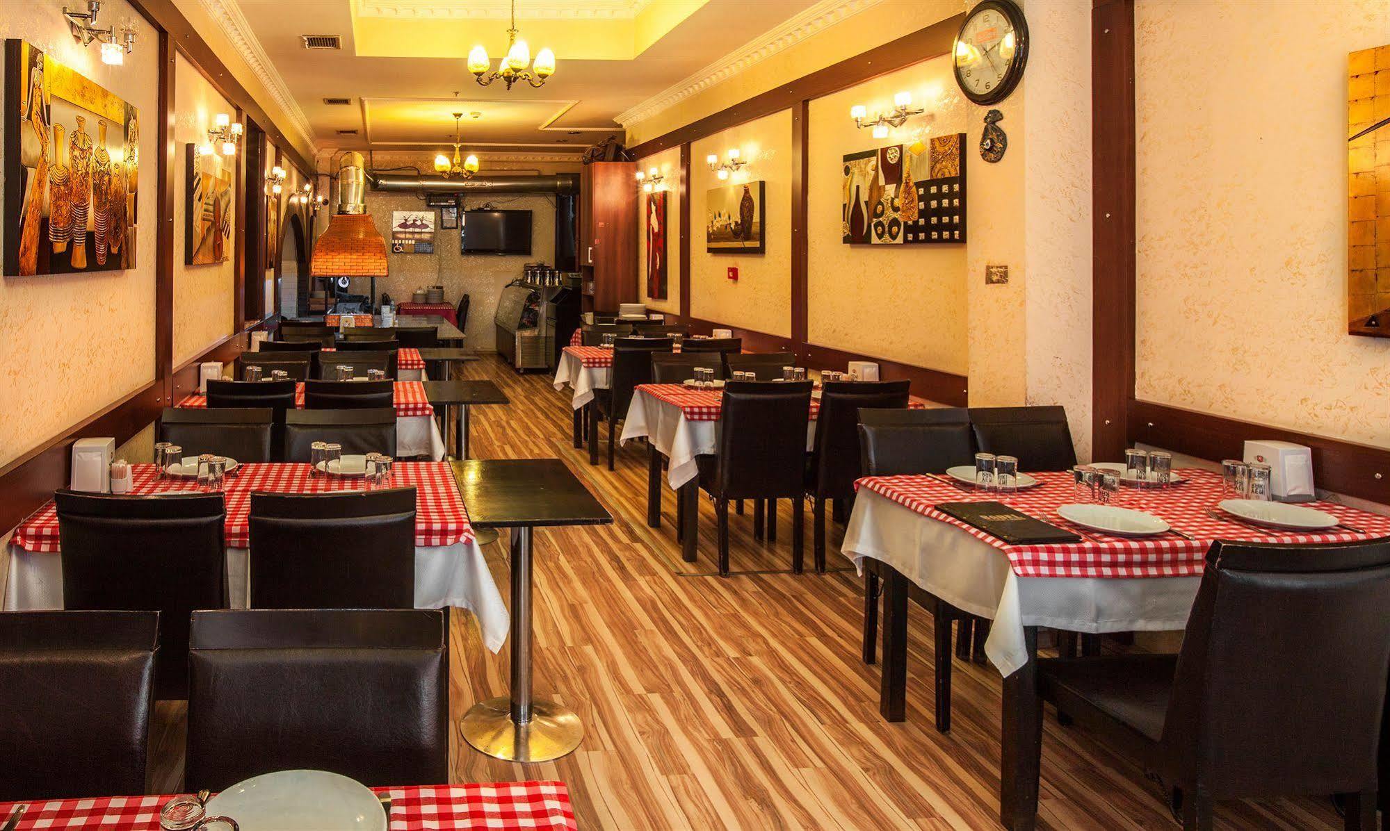 מלון Grand Palmiye 3*