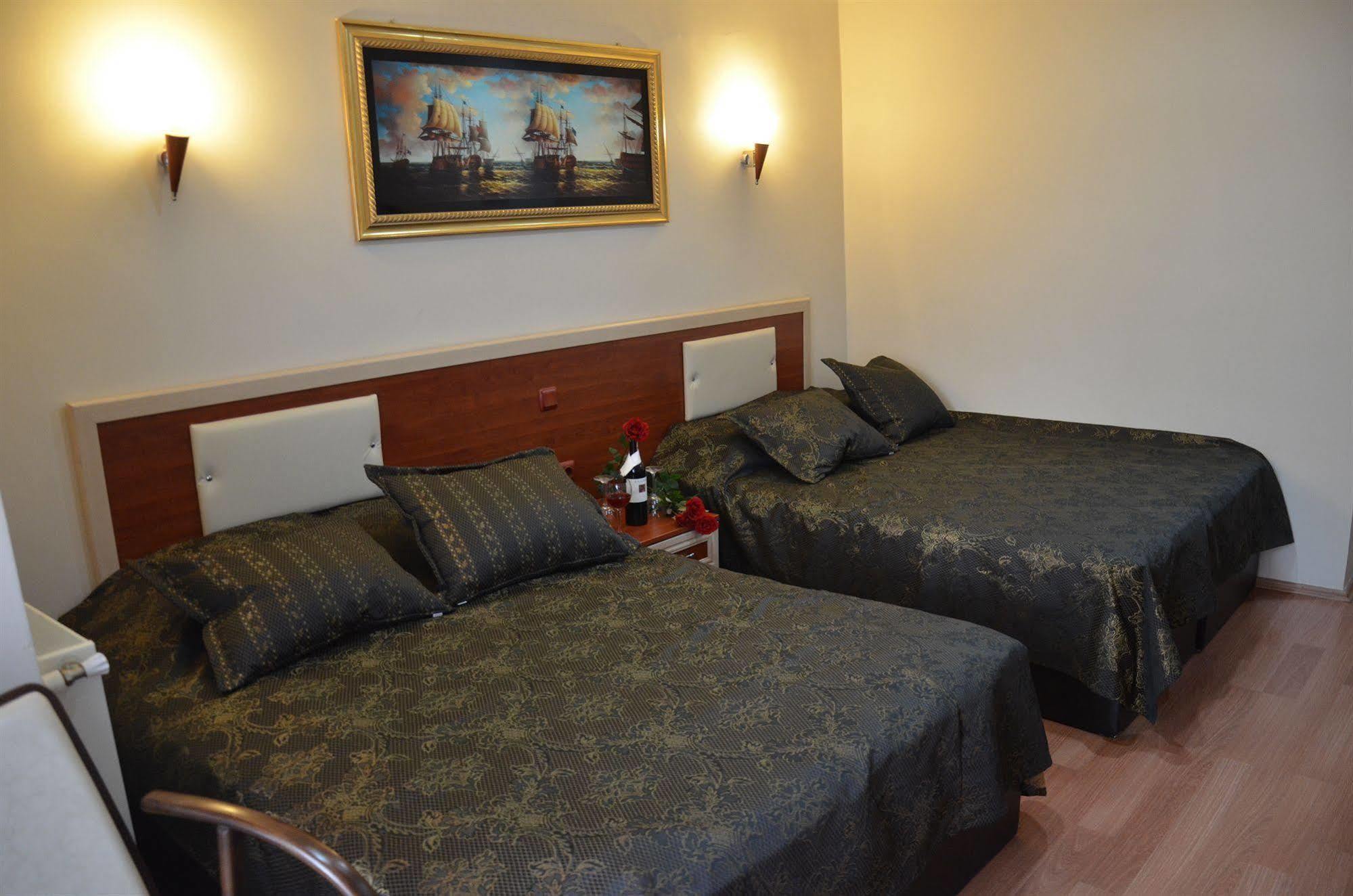 מלון Grand Palmiye 3*